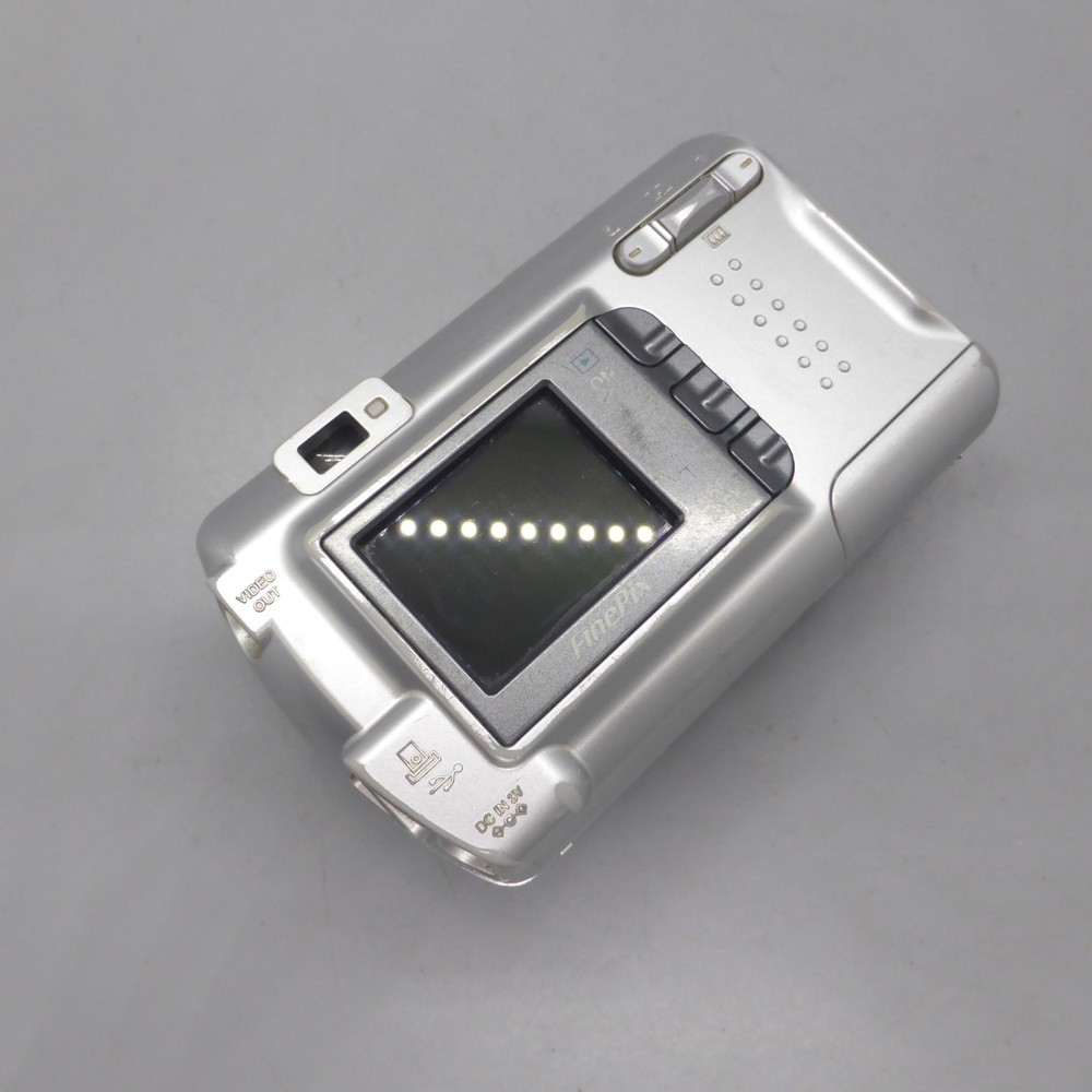 Fujifilm Digital Camera FinePix A330 3.2MP Silver Tested