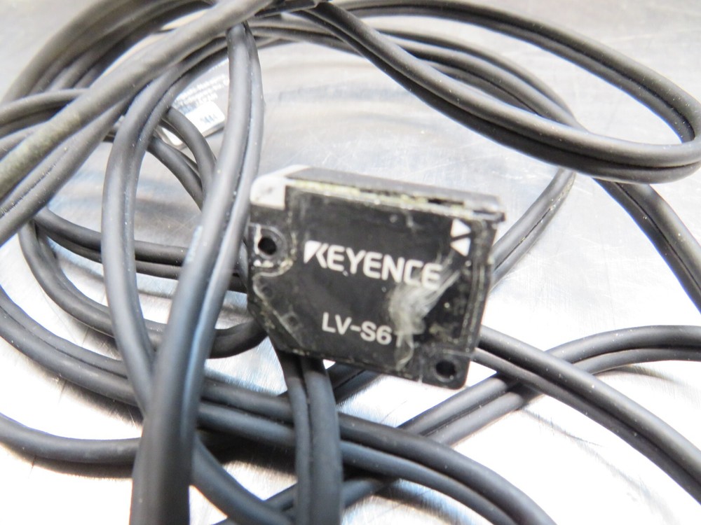 Keyence LV-S61 Reflective Sensor