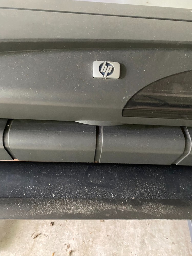 HP DesignJet 800 Color Printer Plotter. $1000 or best offer