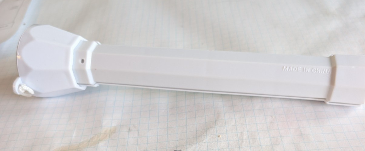 Floating Buoy Pool Thermometer with Jumbo Easy to Read Temperature Display Cord