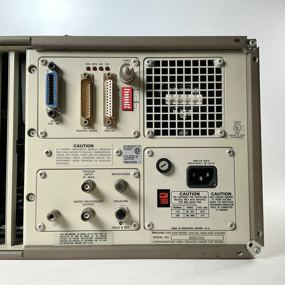 Tektronix DAS 9100 Digital Analysis System Logic Analyzer Mainframe