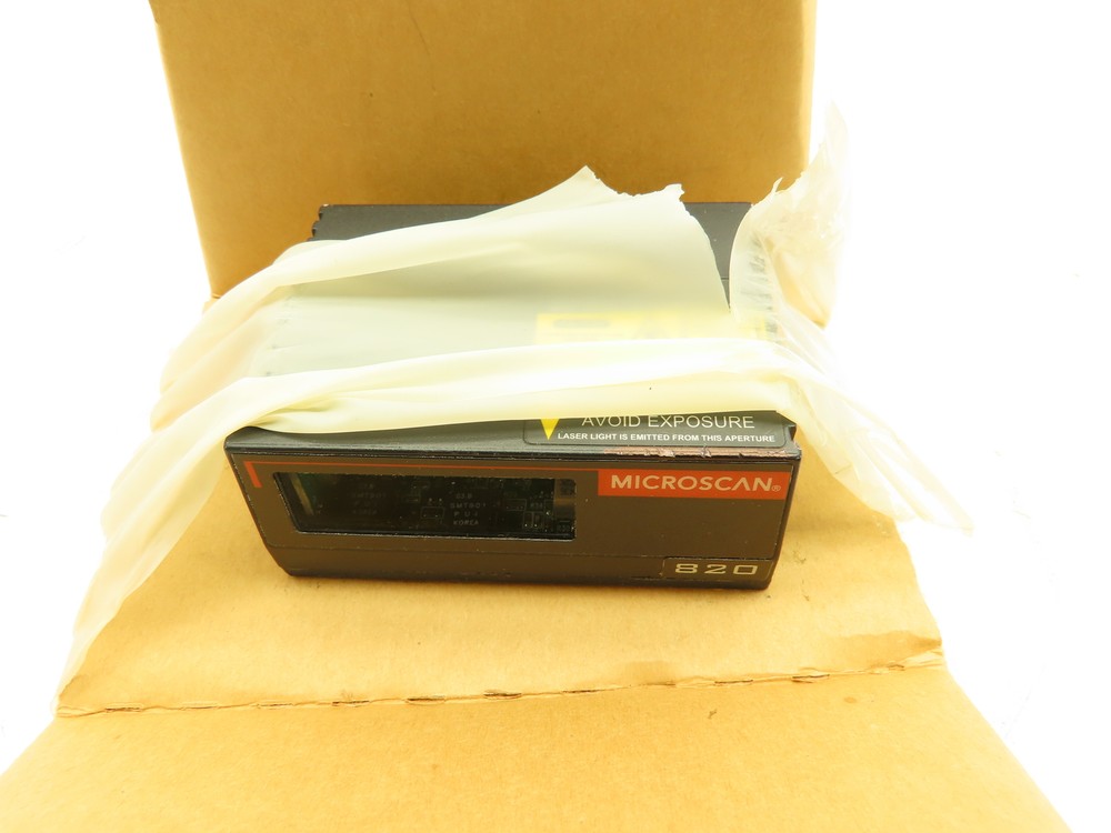 Microscan MS-820 Fixed Barcode Scanner Reader Medium Density FIS-0820-0009