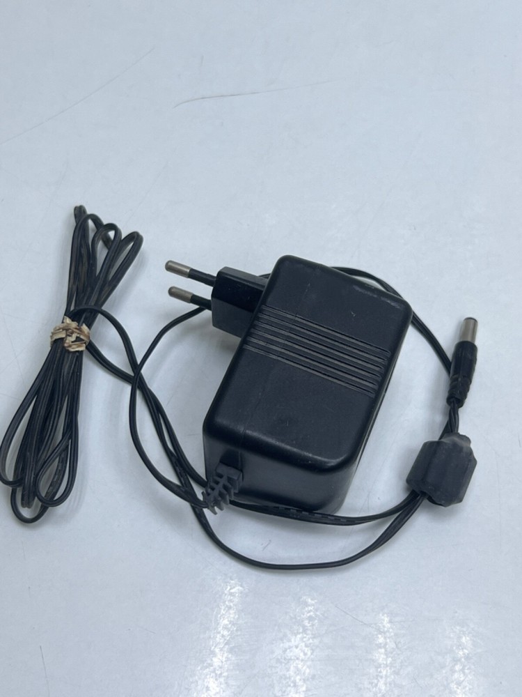 HACH EC30 PH METER PN: 50100-00