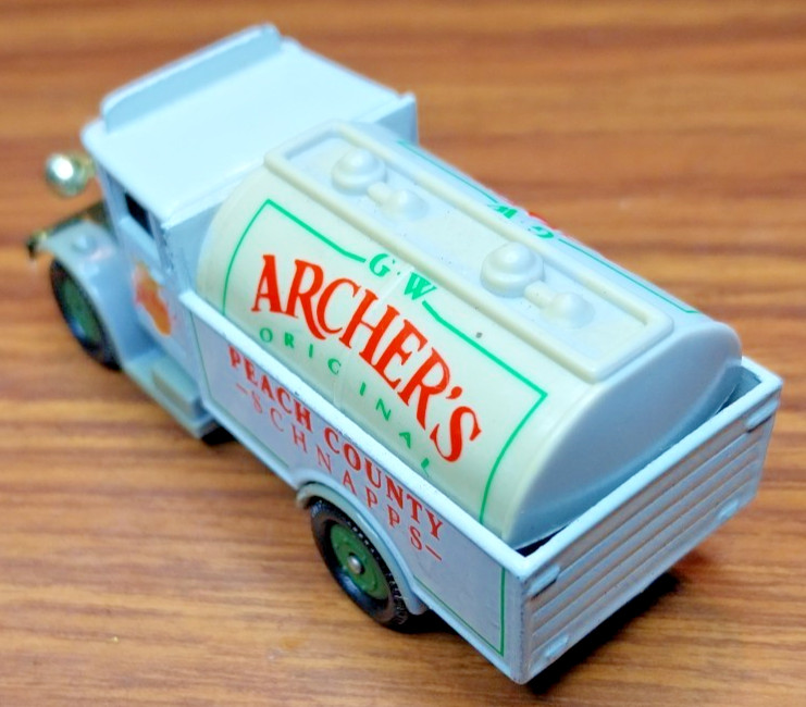 Corgi Morris Tanker Archers