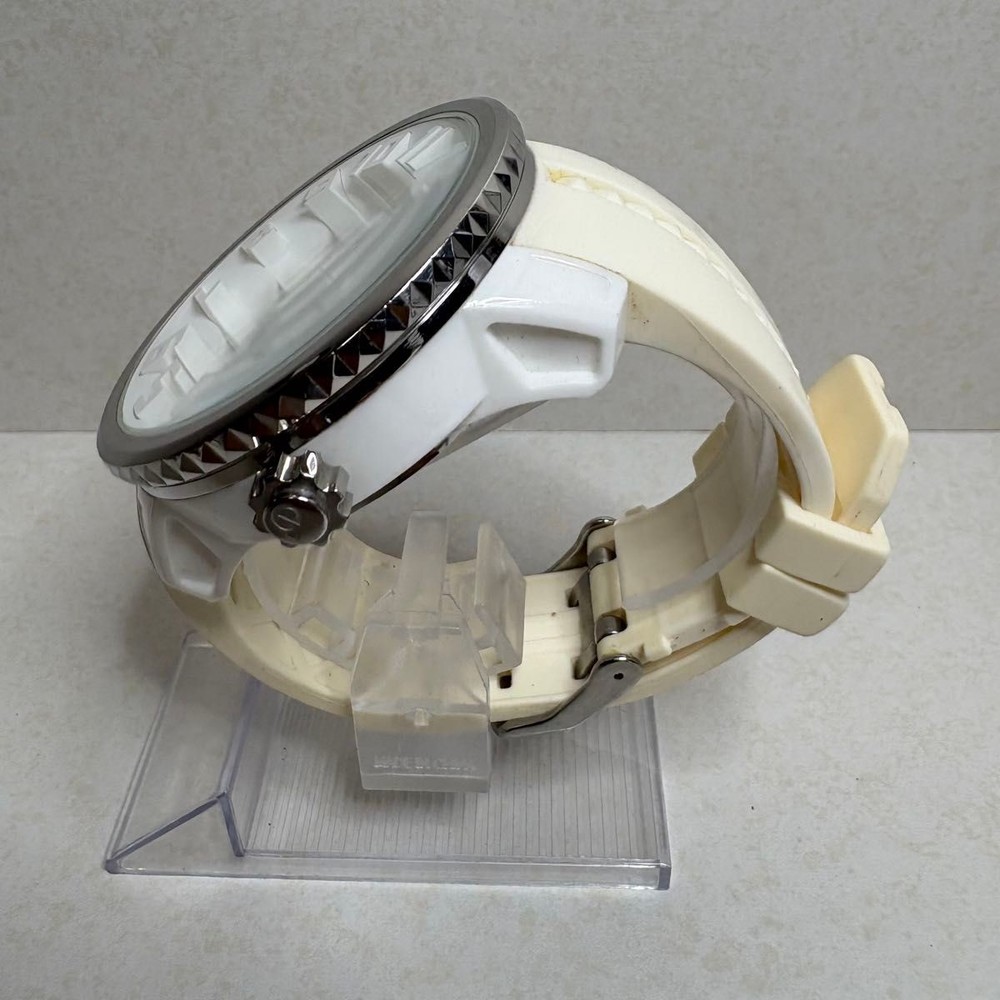Tendence Gulliver watch, battery replaced, working.