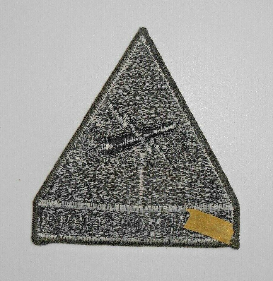 Unissued USGI THE ARMOR SCHOOL Patch Subdued Merrowed Edge