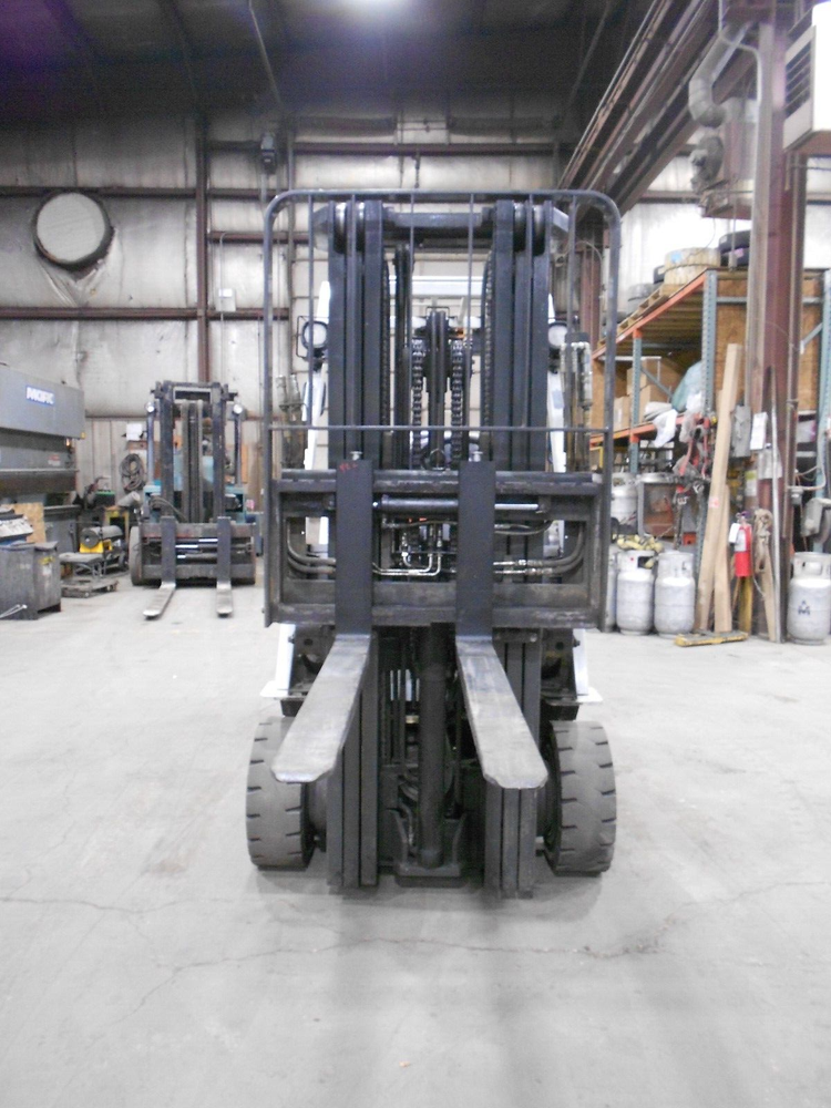2020 Nissan Model MAP1F2A25LV 5,000#, 5000# LPG Solid Pneumatic Tired Forklift