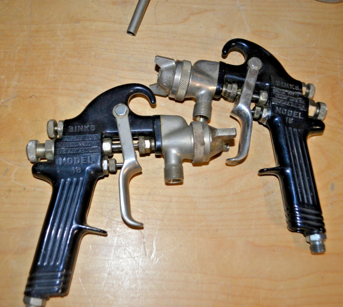 BINKS Mfg. Co. Models 7 , 18 , 15 Paint Spray Guns Lot, Nozzles, Cans ~ USA MADE