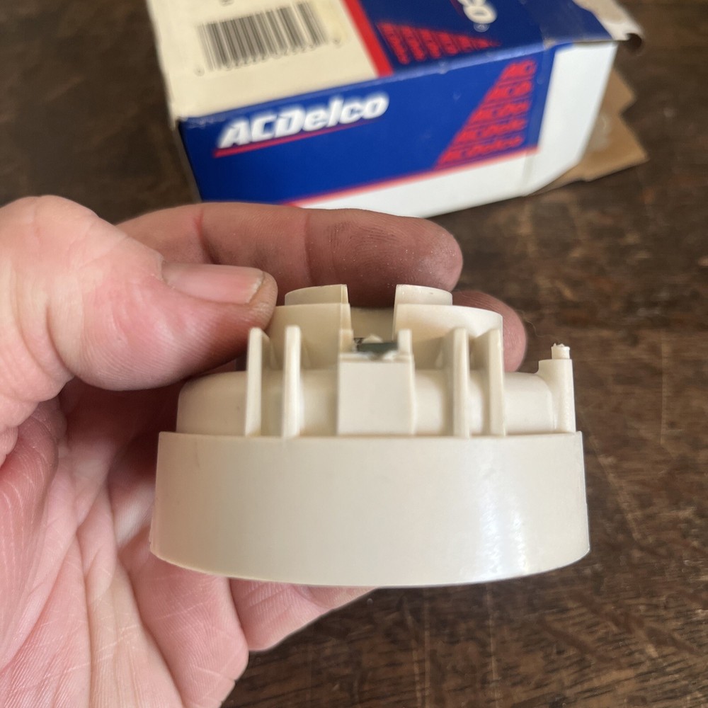 NOS ACDELCO Distributor Rotor D434 GM 1978533