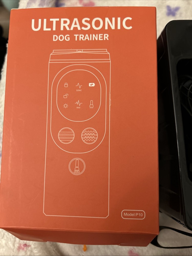 Ultrasonic Dog Training for Dogs 2 Modes With Flashlight