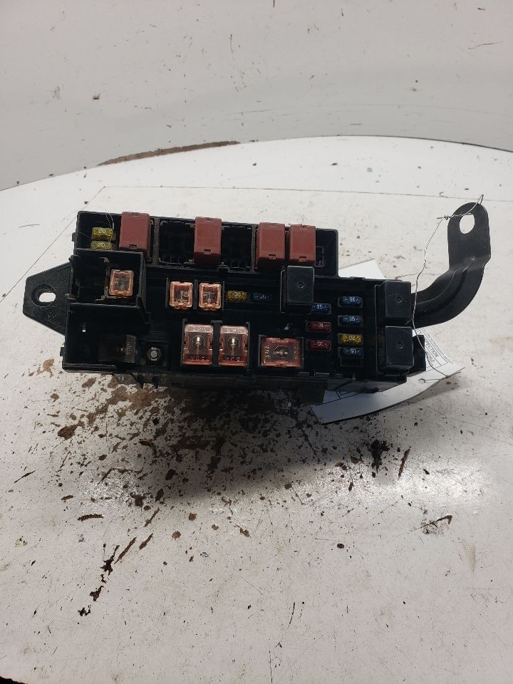 Used Fuse Box Engine fits: 2003 Subaru Forester engine compartment Grade A