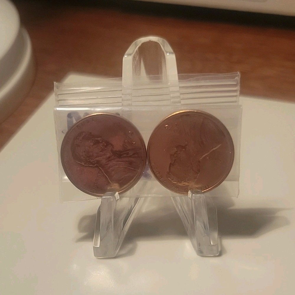 2 DOUBLE DIE 1972 PENNIES different mints