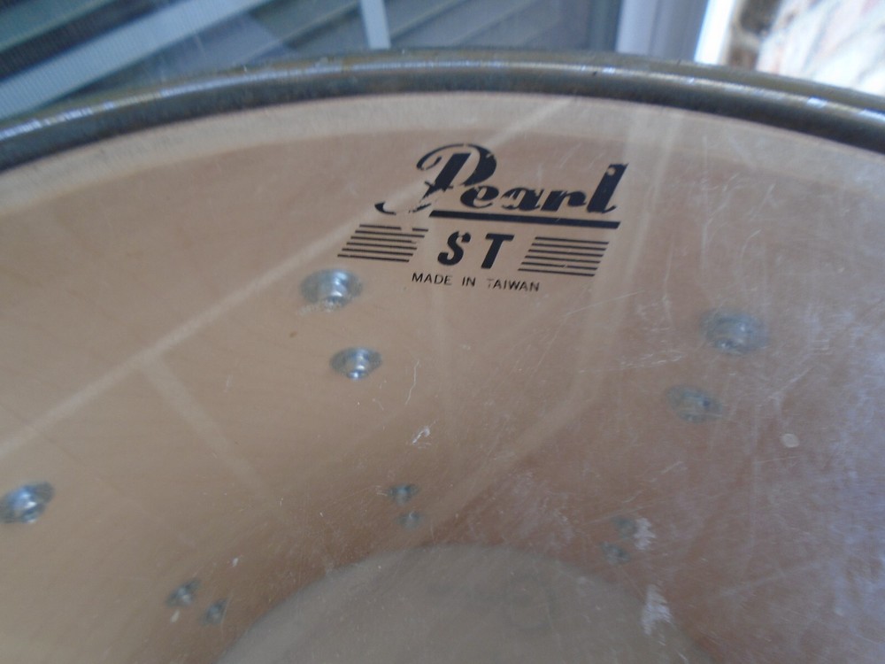 VINTAGE Pearl Competitor Series Marching Snare Drum-VG!