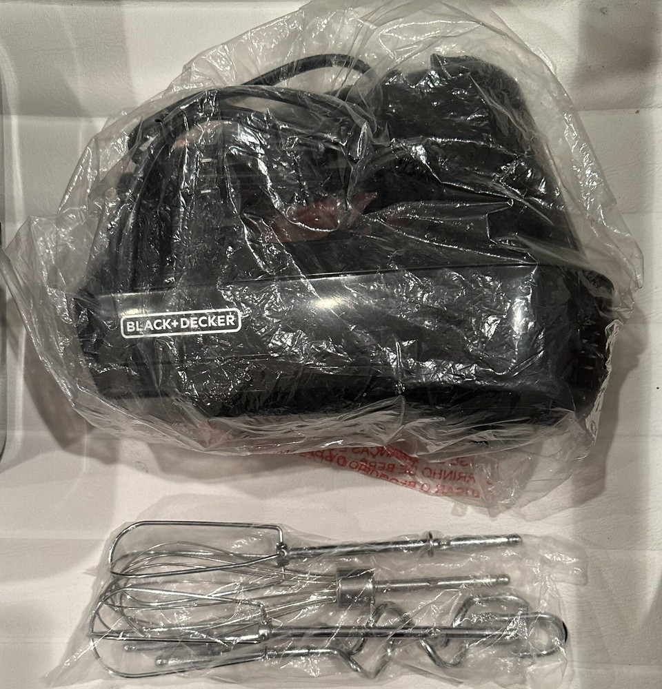 Black & Decker MX3200B Hand Mixer