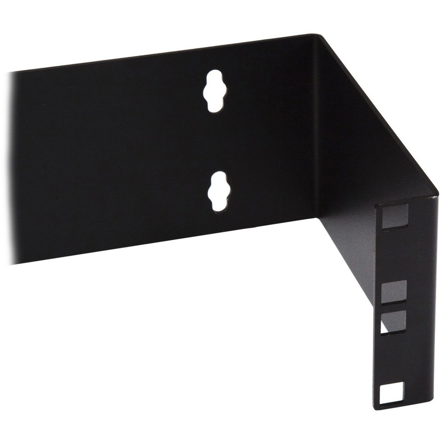 StarTech 2U 19in Hinged Wallmount Bracket for Patch Panels (WALLMOUNTH2)