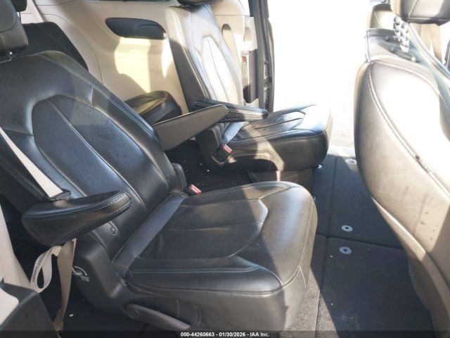 Camera/Projector Camera Front View Fits 21 PACIFICA 590624