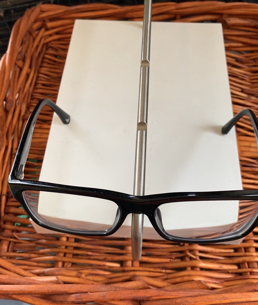 glasses display stand