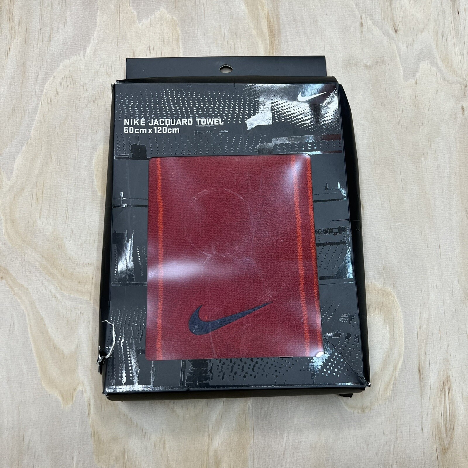 NEW Nike Striped Jaquard Cotton Towel 60cm x 120cm 24"x48" Red