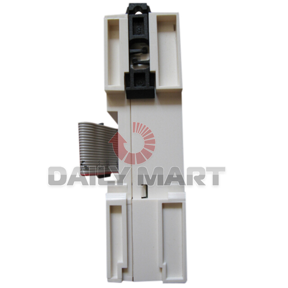 New Schneider TM2DOCKN Expansion Panel Connect Interface Module