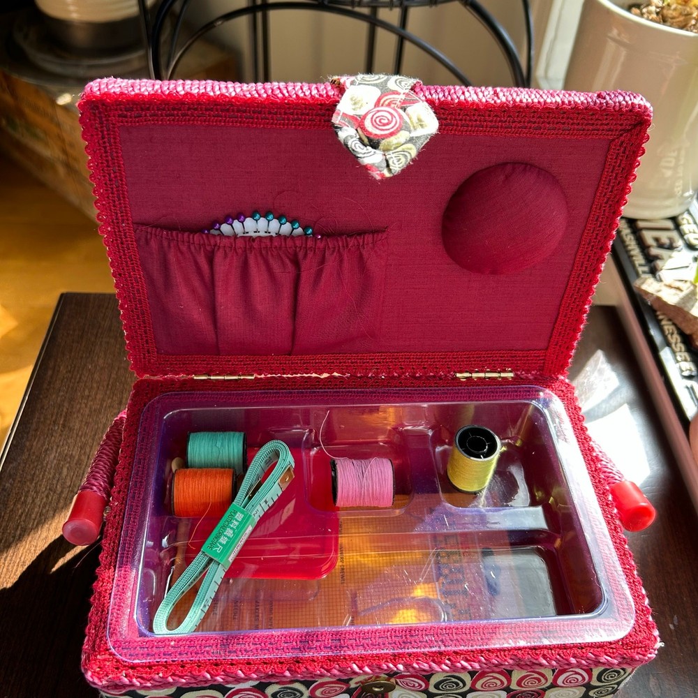 Wicker Sewing Basket Complete with Insert Tray & Extras