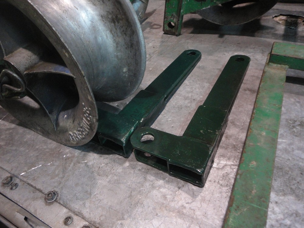 GREENLEE Tugger Cable Puller with all Hardware and Storage Box