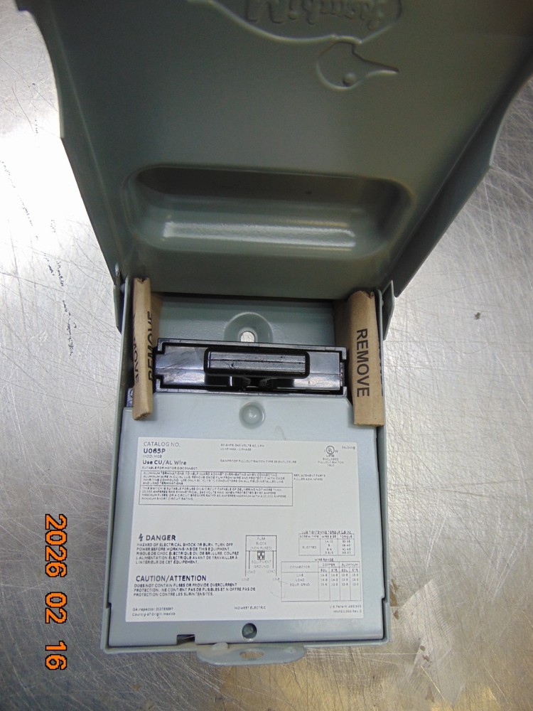 Midwest U065P Rainproof Pullout Disconnect Switch 60A 240VAC 10HP
