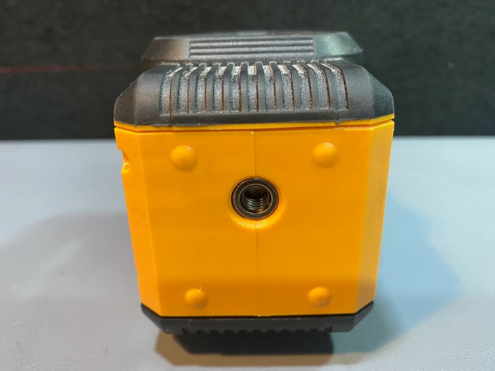 Johnson Cross and Line Laser 40-6648 - PREOWNED