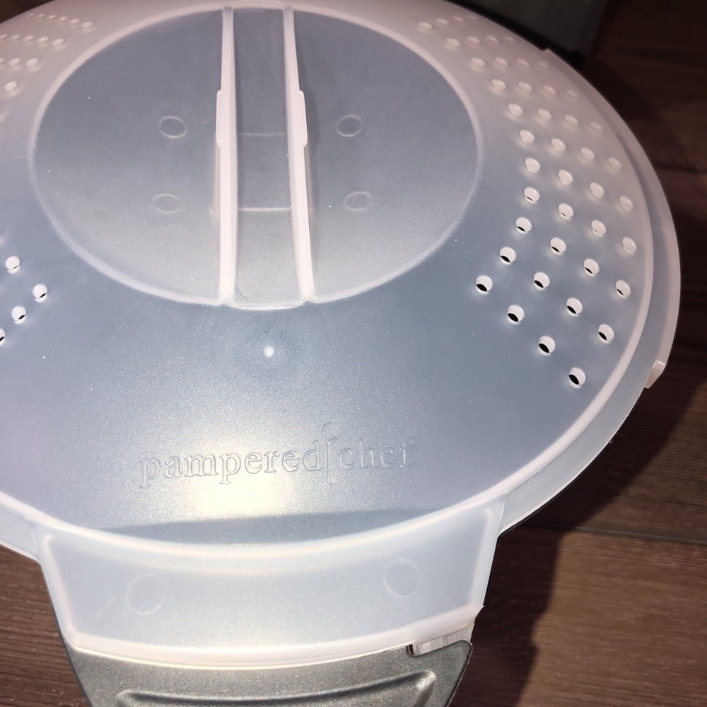 Pampered chef, rice cooker￼