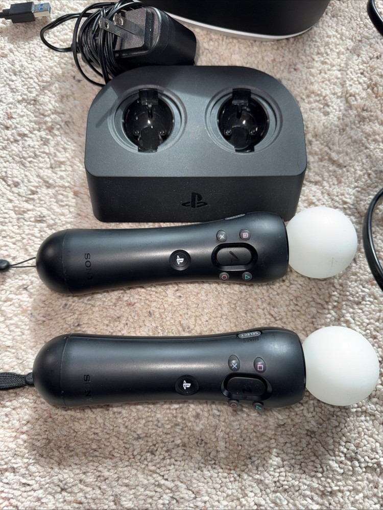 Sony PS4 PS5 VR Headset Bundle V2 CUH-ZVR2 2 Move Controllers Camera Untested