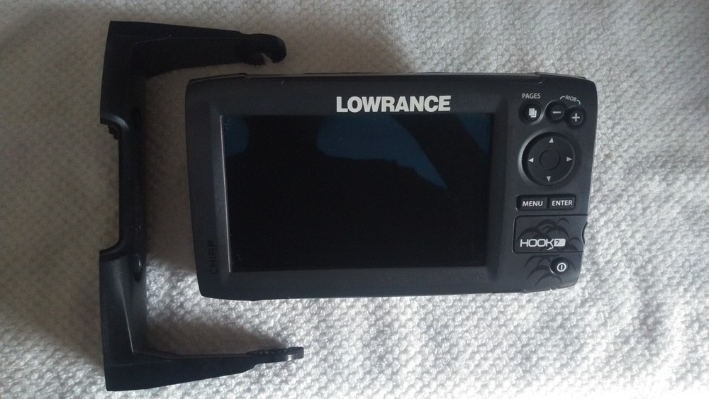 LOWRANCE HOOK 7 FISHFINDER BOAT CHARTPLOTTER SCREEN DISPLAY UNIT
