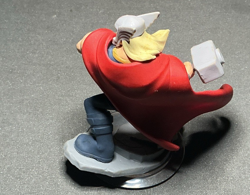 Disney Infinity 2.0 - Marvel Thor Figure - Model #INF-1000103 -J1562