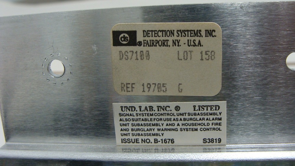 DS DETECTION SYSTEMS DS7100 EA7100 CONTROL BOARD SECURITY ALARM