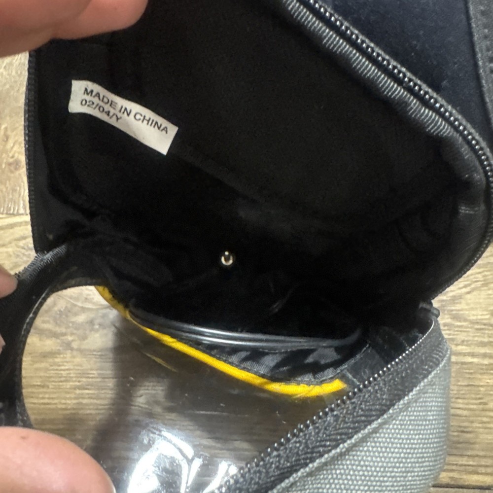 Case Logic Portable CD Player Case With Headphone Jack Protective