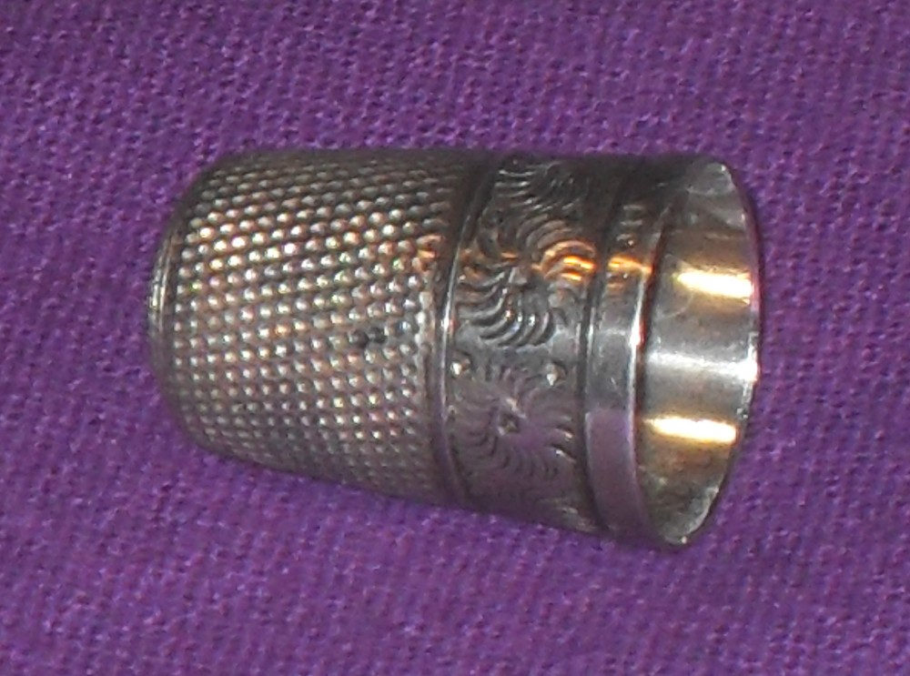 ANTIQUE 1923 SOLID STERLING SILVER THIMBLE JAMES FENTON BIRMINGHAM