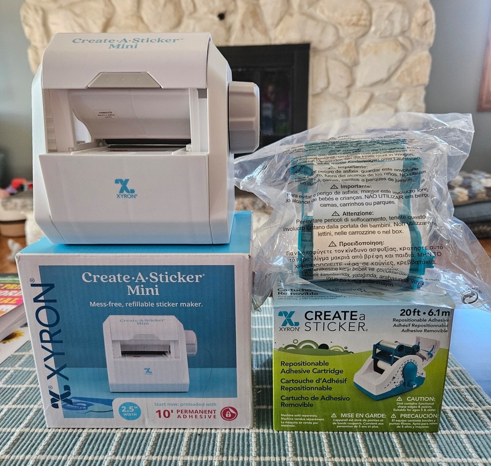 Xyron Create-A-Sticker Mini + Xyron 20 ft. Refill ~ NEW