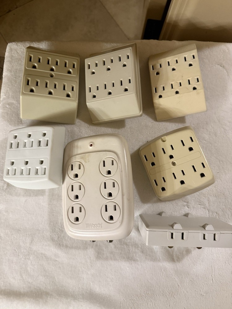 7 Electrical Extenders /surge Protectors