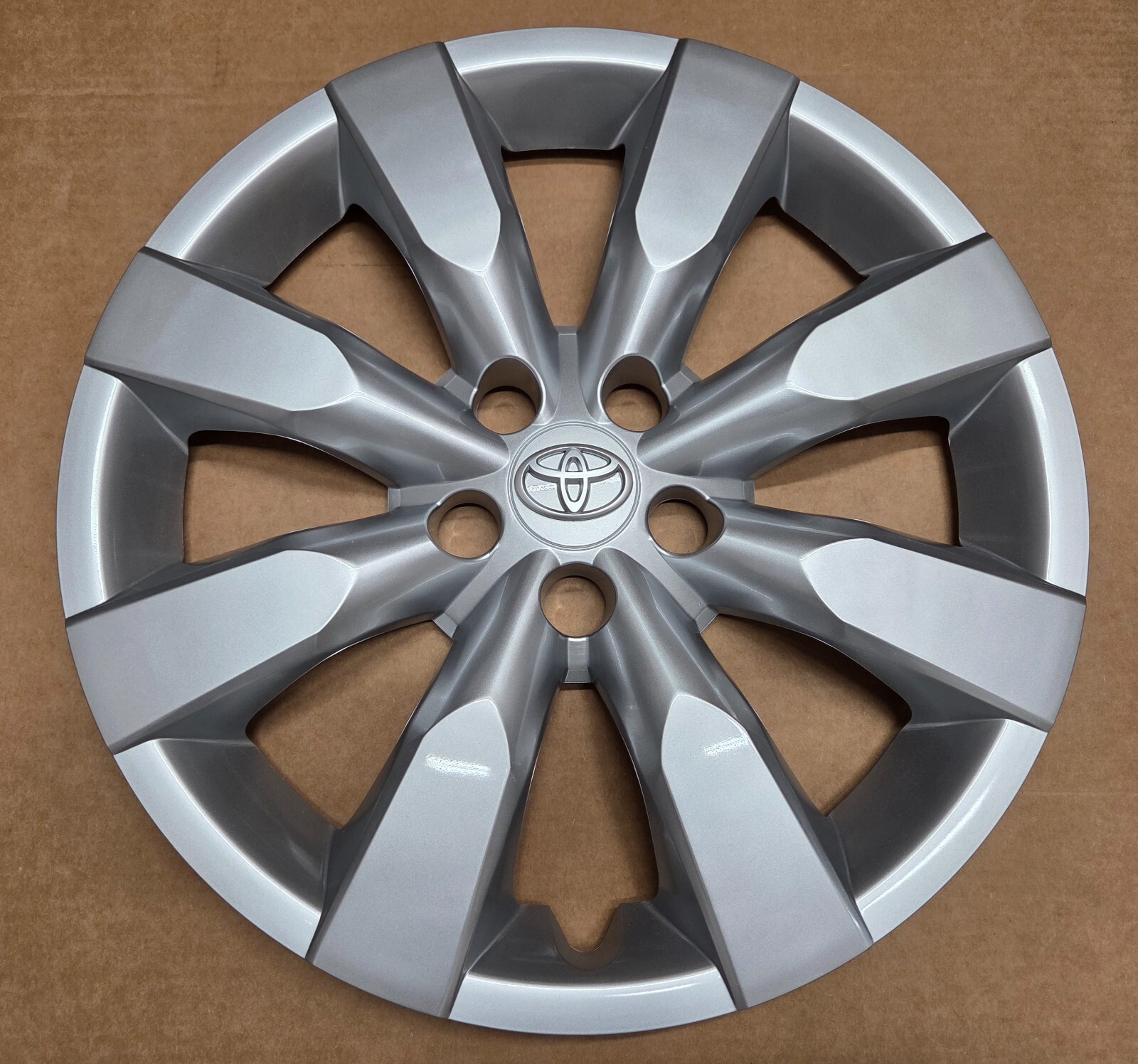 16" Hubcap fits 2014 2015 2016 Toyota Corolla Rim Wheel Cover 61172 New Free SH