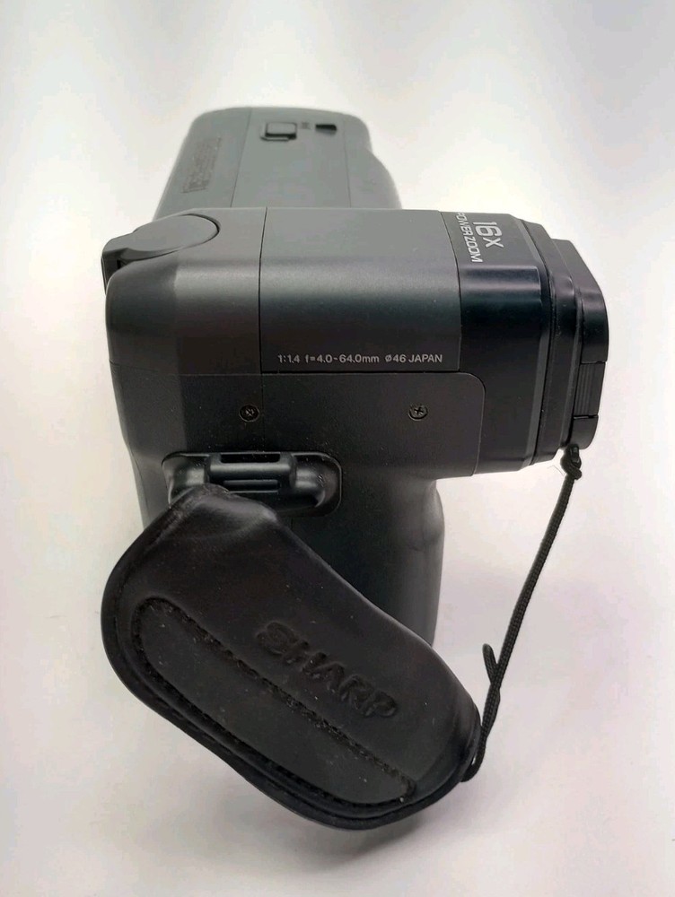 Sharp Viewcam VL-E600U 8mm camcorder (Tested Working) No Battery