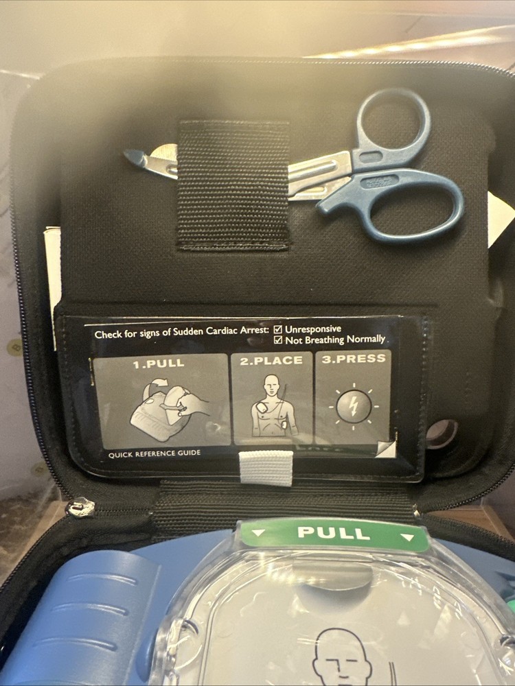 Philips Heartstart HS1 Onsite AED - New Open Box - Needs Battery Replacement