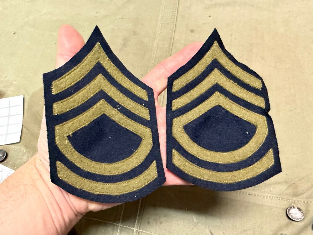 ORIGINAL WWII US ARMY TECHNICAL SERGEANT SLEEVE RANK CHEVRONS-EARLY WAR FELT