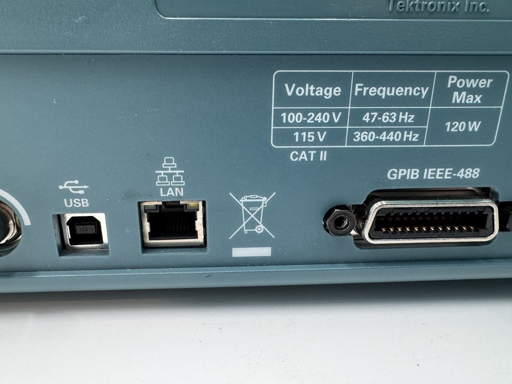 Tektronix AFG3102 Dual Channel Arbitrary/Function Generator 100MHz