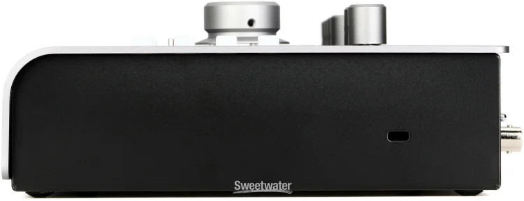 Audient iD44 MKII 20 x 24 USB Audio Interface