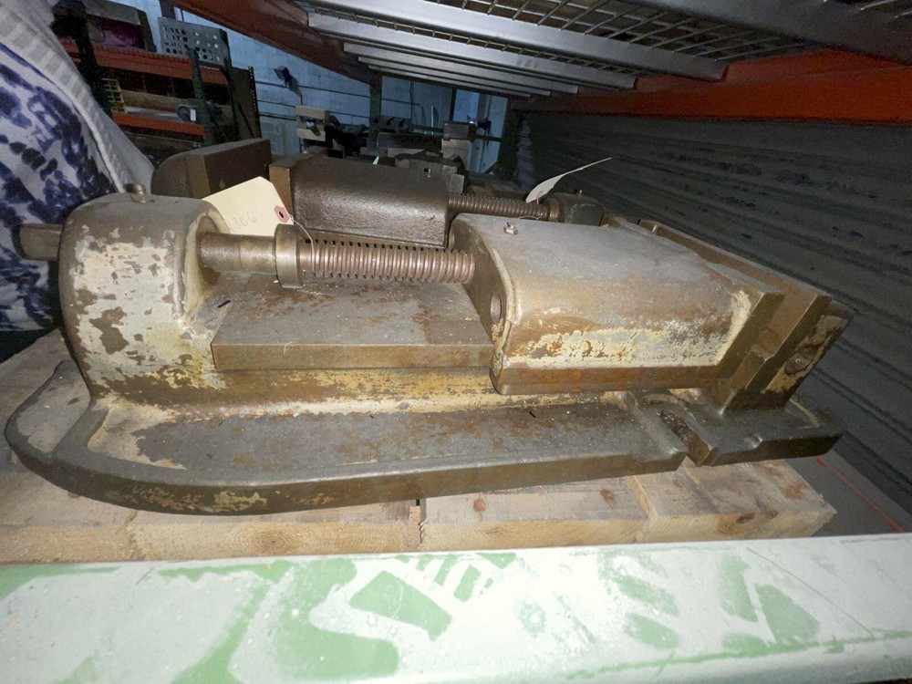 8" Machine Vise