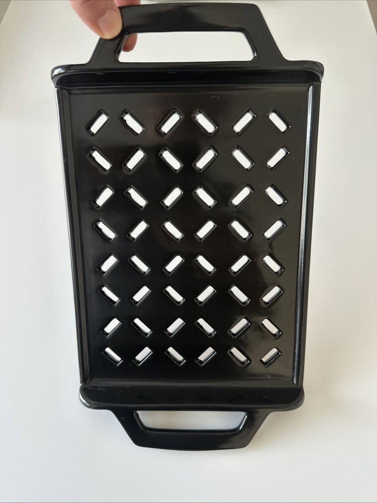 Sur La Table Ceramic Grill Topper- Never Used-Excellent