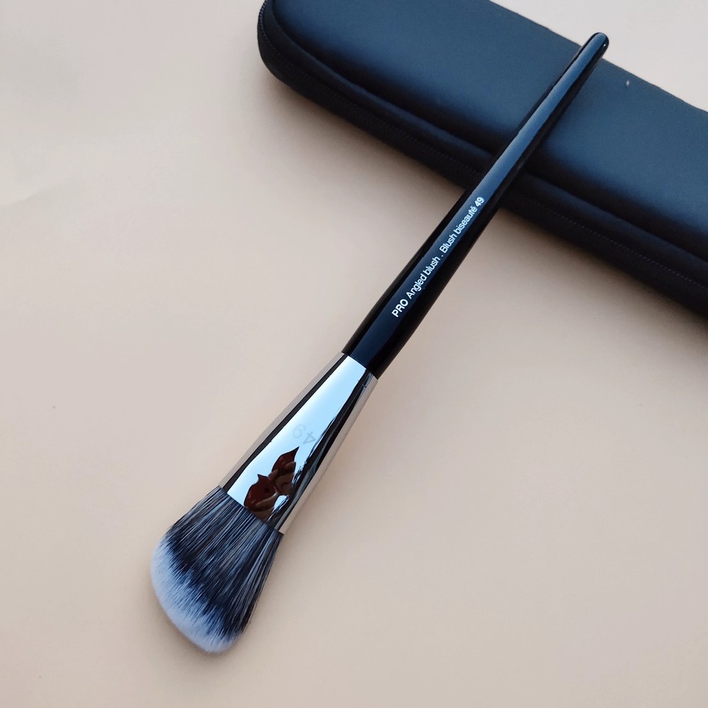 Sephora Pro Collection Face makeup Powder #49 Angled Brush
