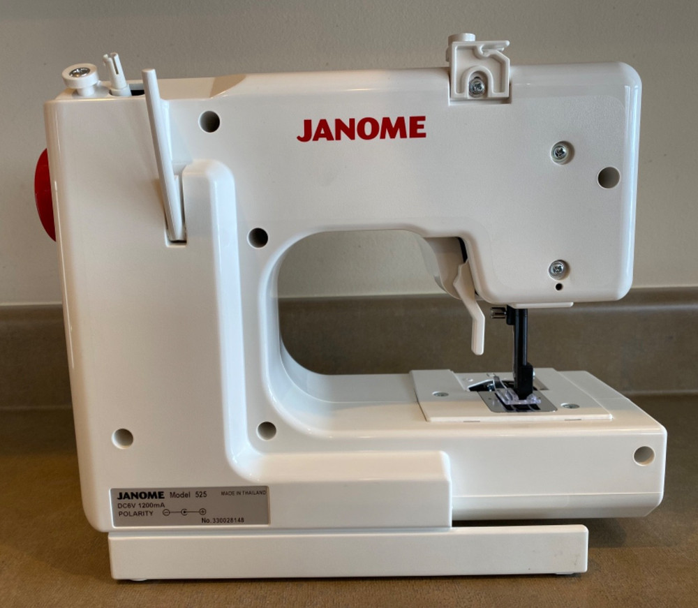Janome Sew Mini Sewing Machine Compact Portable w Pedal **UNTESTED**