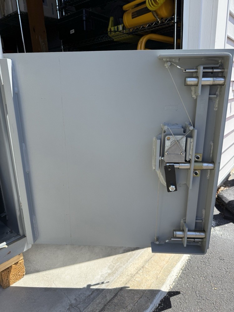 Custom-Made Compartment Safe