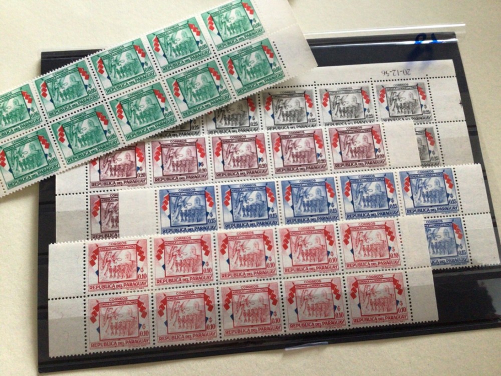 Paraguay mint never hinged stamps A16411