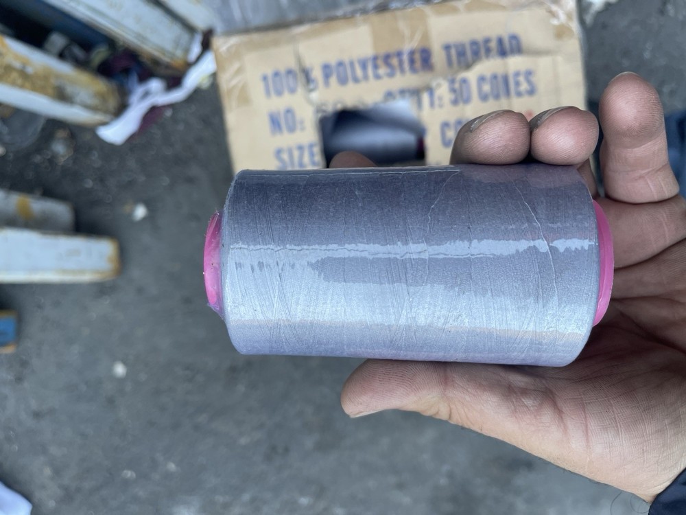 polyester thread lot sewing machine 27000 Cones