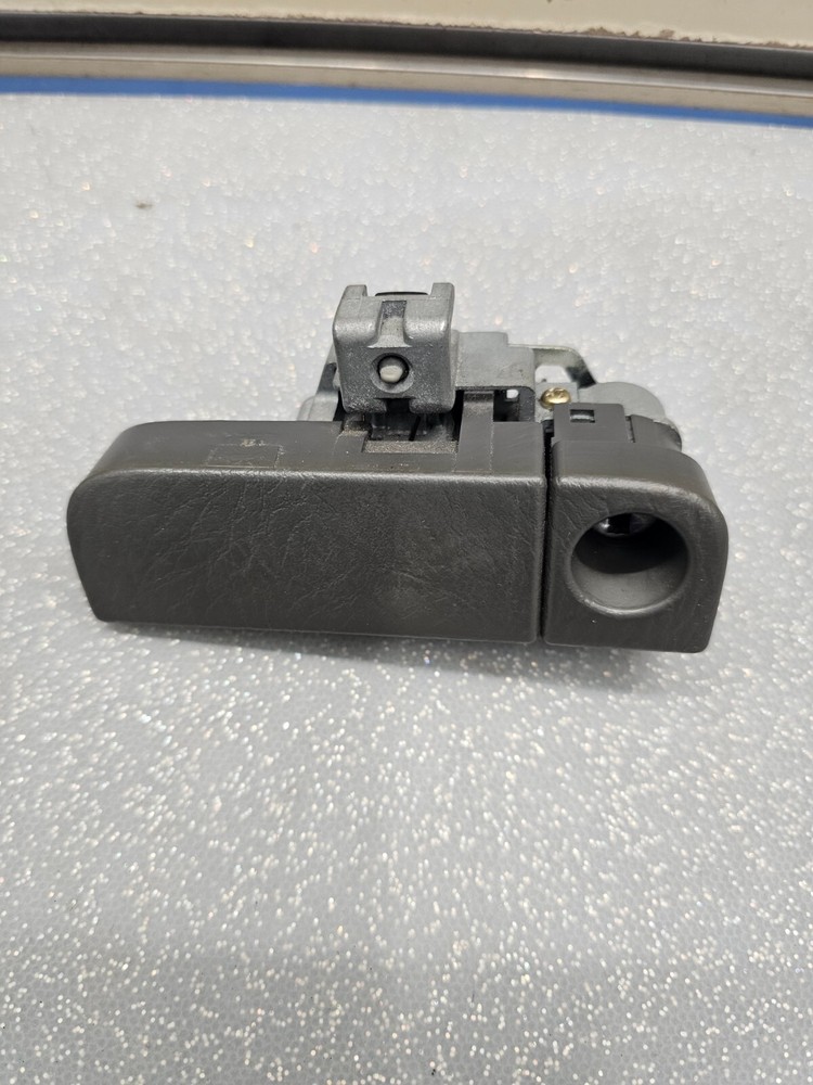 🔥2003-2008 Honda Pilot Glove Box Latch Lock Release Handle Compartment Assembly